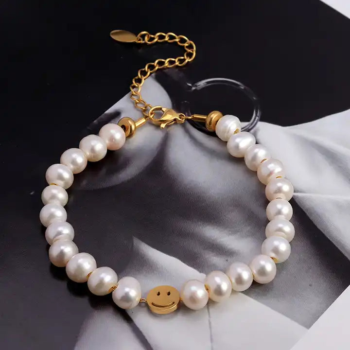 Renata Pearl Bracelet