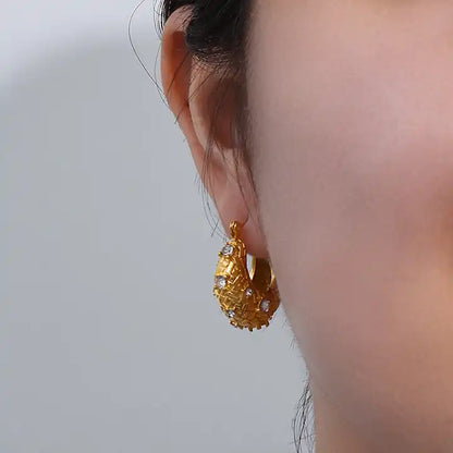 U-shaped Hoop Earrings