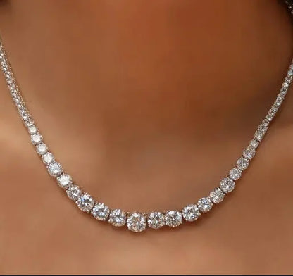 Scarlett Moissanite Necklace