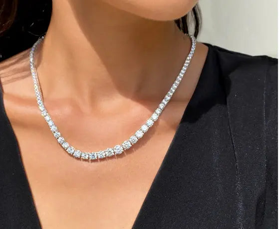 Scarlett Moissanite Necklace