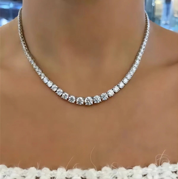 Scarlett Moissanite Necklace