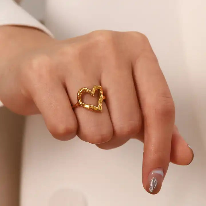 Helen Irregular Heart Ring