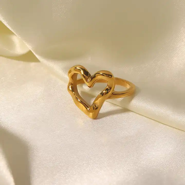 Helen Irregular Heart Ring