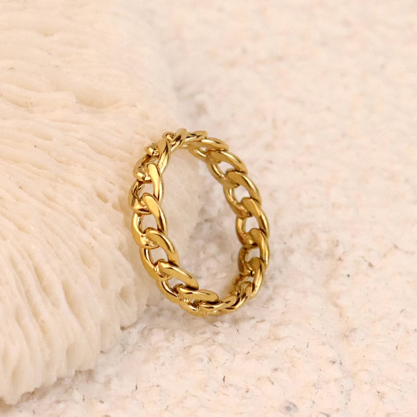 Chiara Rings