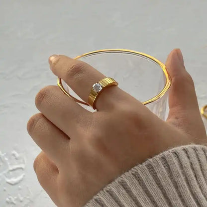 Ninita Ring