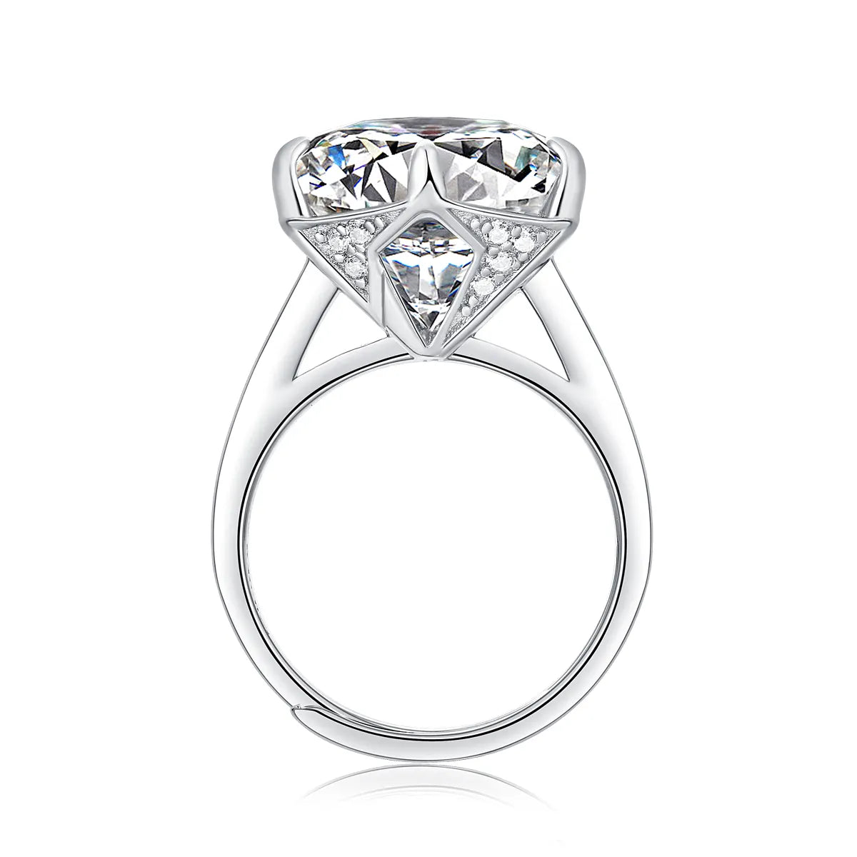 Ayat Moissanite Ring