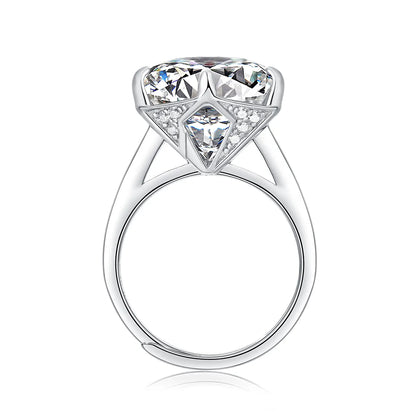 Ayat Moissanite Ring