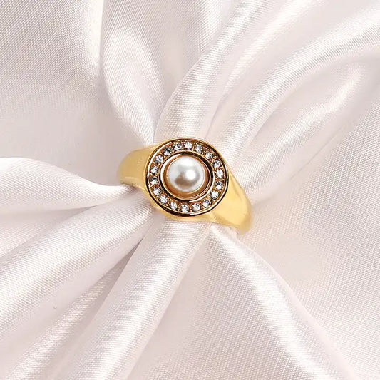 Vintage Pearl Ring