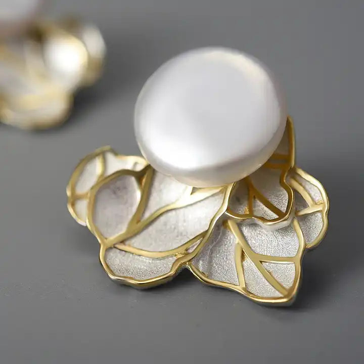 Baroque pearl stud earrings